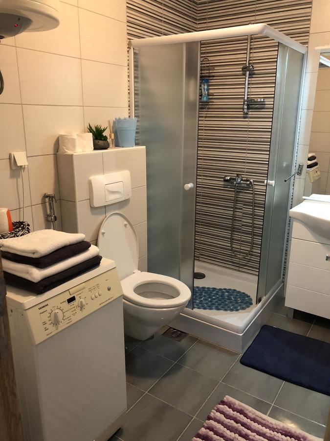 Apartman Dajana อุลซิน ภายนอก รูปภาพ